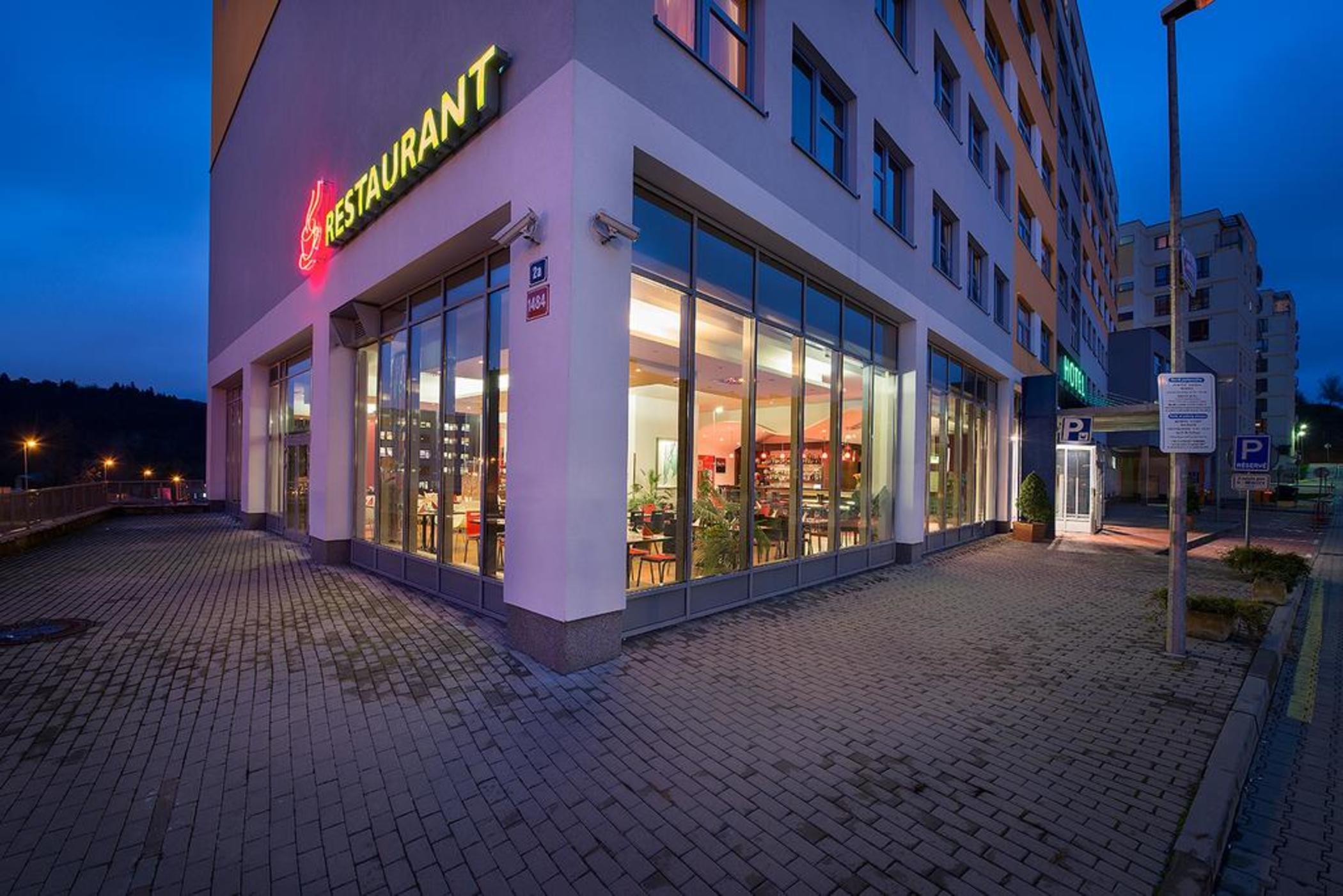 Rezidence Emmy Hotel Praga Exterior foto