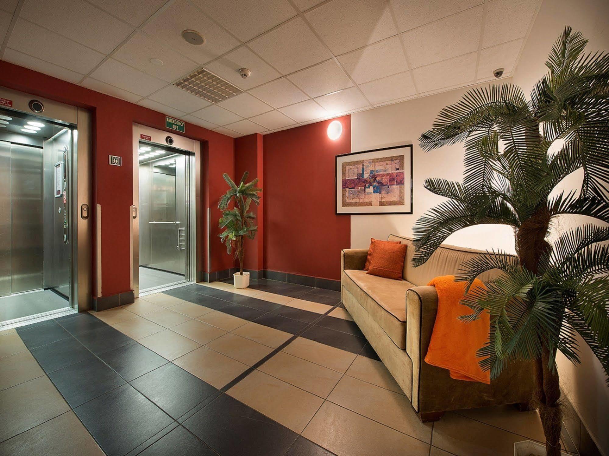 Rezidence Emmy Hotel Praga Exterior foto